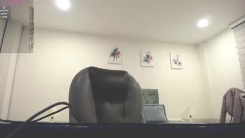 Natalie online show from March 2, 7:30 pm