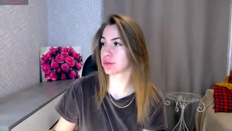 Megan online show from March 3, 5:05 am