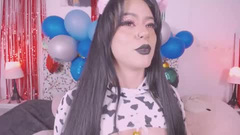 niiky online show from December 30, 1:14 pm