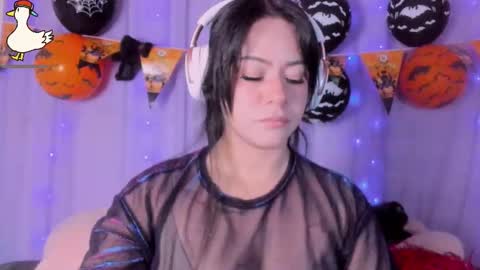 niiky online show from October 20, 12:30 pm