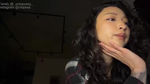 Mikayla online show from January 10, 2:27 am