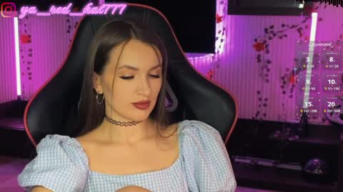 -RED HAT- online show from April 3, 5:55 pm