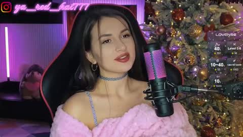 -RED HAT- online show from February 12, 7:15 pm