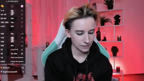 Rein online show from March 22, 5:08 pm