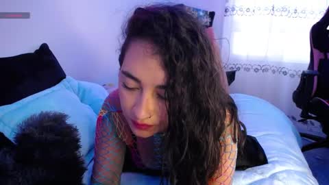 Snapshot of _santalove_ chatting on February 2, 7:14 pm SantaLove online show from February 2, 7:14 pm