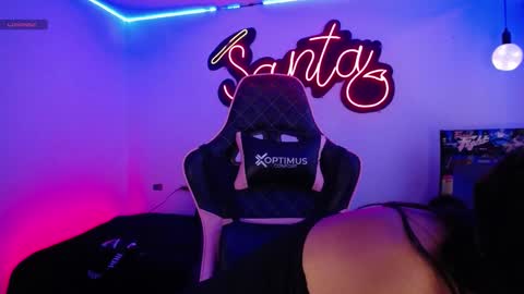 Snapshot of _santalove_ chatting on January 31, 6:57 pm SantaLove online show from January 31, 6:57 pm