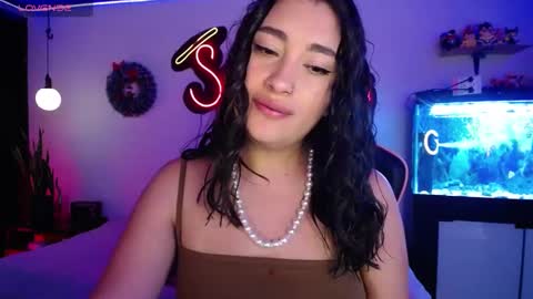 Snapshot of _santalove_ chatting on December 10, 6:49 pm SantaLove online show from December 10, 6:49 pm