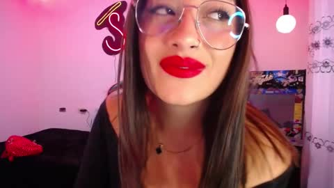 Snapshot of _santalove_ chatting on February 20, 9:20 pm SantaLove online show from February 20, 9:20 pm