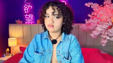 Sara online show from April 11, 7:45 am