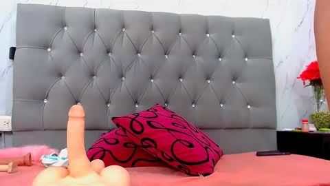 Sarita Sweet online show from March 12, 9:35 pm