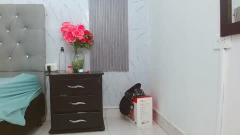 Sarita Sweet online show from December 8, 7:32 pm