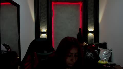 Snapshot of _selene_red chatting on January 13, 1:39 pm Selene online show from January 13, 1:39 pm