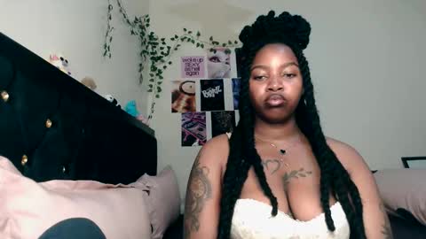 Abbie online show from April 27, 9:56 pm