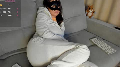 Snapshot of _smetanka_ chatting on January 22, 7:24 pm _smetanka_ online show from January 22, 7:24 pm