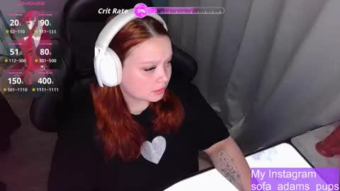 Snapshot of _sofia_adam_ chatting on October 18, 5:37 pm pups online show from October 18, 5:37 pm