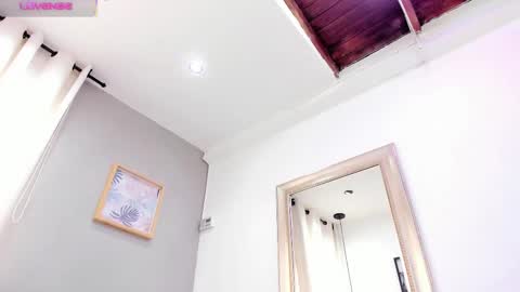    640  200   online show from November 19, 8:09 pm