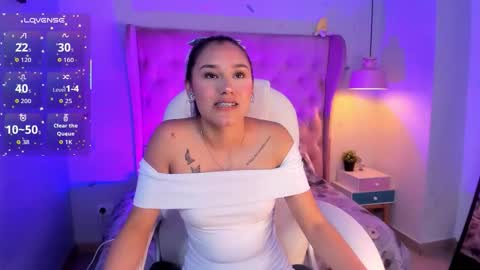 Sophie  online show from November 24, 8:22 pm