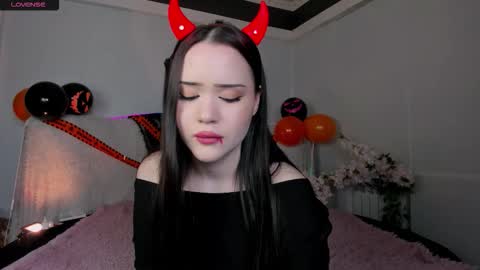 Brittany online show from October 31, 9:19 pm