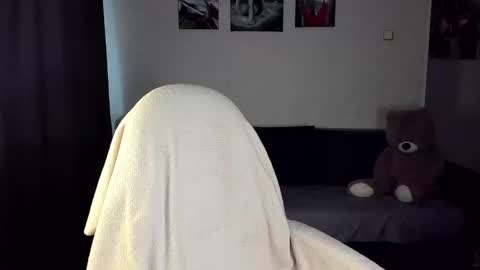  Sunpuddle online show from January 23, 2:55 am