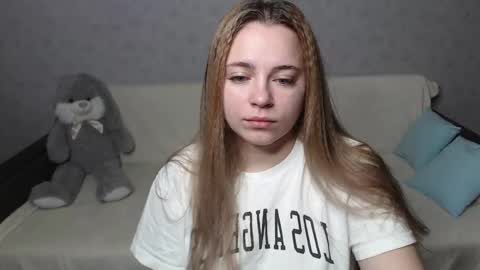 Snapshot of _sweet_lana_ chatting on October 3, 5:23 am Lana online show from October 3, 5:23 am