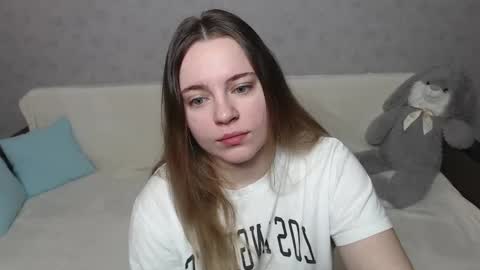Snapshot of _sweet_lana_ chatting on March 10, 7:11 am Lana online show from March 10, 7:11 am