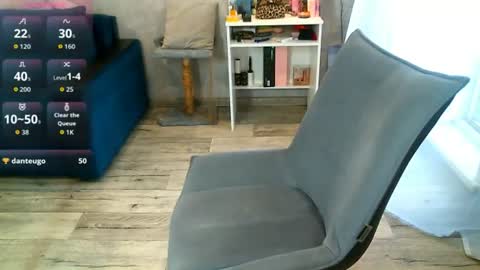 Milana   welcome to my world  online show from July 6, 2:11 pm