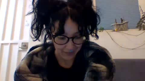 Snapshot of _tutti_frutti_ chatting on December 30, 6:42 am _tutti_frutti_ online show from December 30, 6:42 am