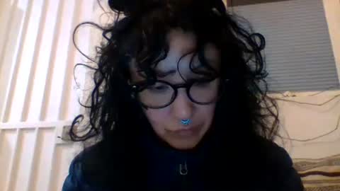 Snapshot of _tutti_frutti_ chatting on February 7, 5:41 am _tutti_frutti_ online show from February 7, 5:41 am