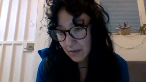 Snapshot of _tutti_frutti_ chatting on January 8, 12:38 am _tutti_frutti_ online show from January 8, 12:38 am