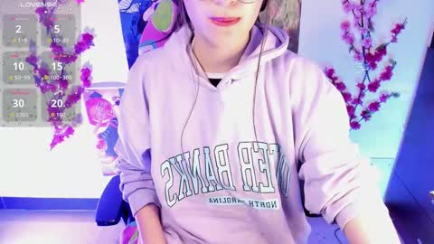     online show from October 7, 6:07 am