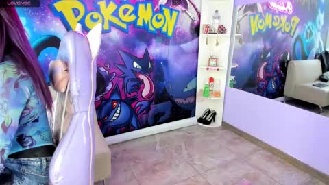 _valeryboobs_ online show from February 25, 12:49 pm