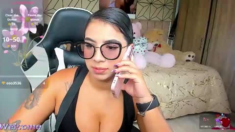 Snapshot of _vane_lopez chatting on September 8, 6:40 pm vane online show from September 8, 6:40 pm