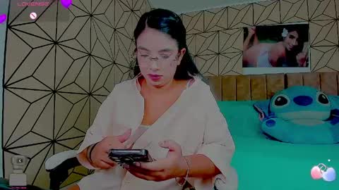 vane online show from March 23, 7:42 pm