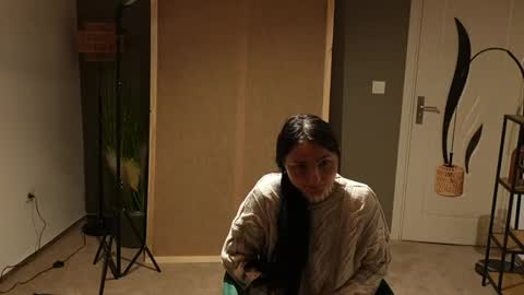a_beautiful_addiction online show from June 4, 9:14 am