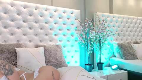 Luni  online show from September 19, 2:38 pm