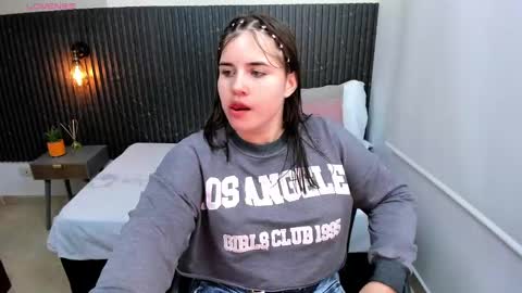 Abby Lee  online show from March 9, 4:00 pm