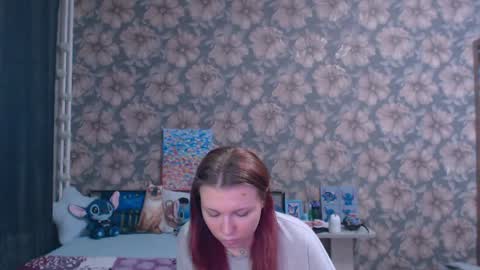 Alice online show from March 31, 5:02 pm