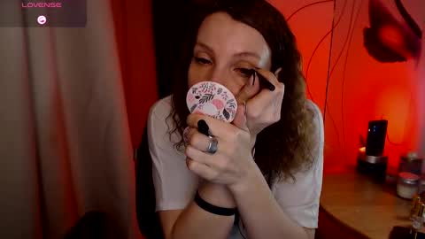 Snapshot of aamazingjoi chatting on February 8, 5:08 am Katie online show from February 8, 5:08 am