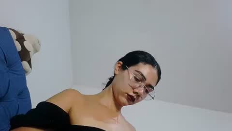 Abbi mooncb online show from January 27, 3:28 pm