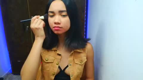 Snapshot of abby_johnson_cute chatting on October 19, 8:55 pm abby online show from October 19, 8:55 pm