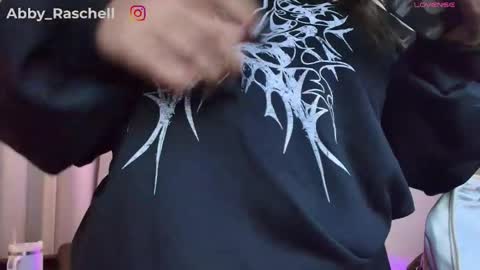 abby_raschell online show from April 2, 3:37 am