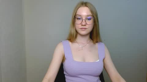Abby Lovense is active online show from March 10, 3:27 pm