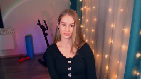 Anna online show from February 22, 6:48 pm