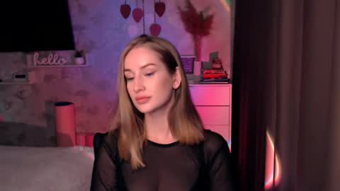 Anna online show from September 30, 7:41 pm