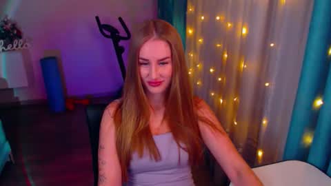 Anna online show from December 3, 8:17 pm