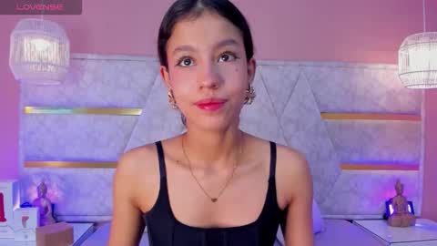 Snapshot of aby_lee_ chatting on October 14, 11:24 am Aby online show from October 14, 11:24 am