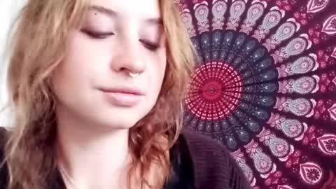 Adalyn online show from October 10, 7:13 am