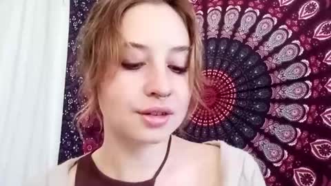 Adalyn online show from October 7, 6:18 am