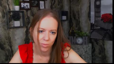 Snapshot of adamais_ chatting on September 11, 6:25 am adamais_ online show from September 11, 6:25 am