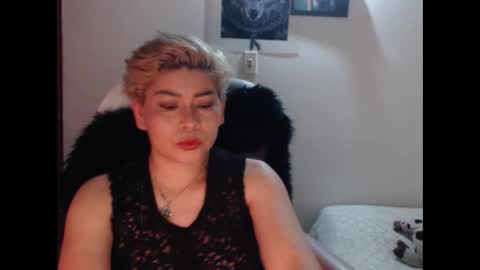 adan_romanoff online show from November 16, 8:05 am